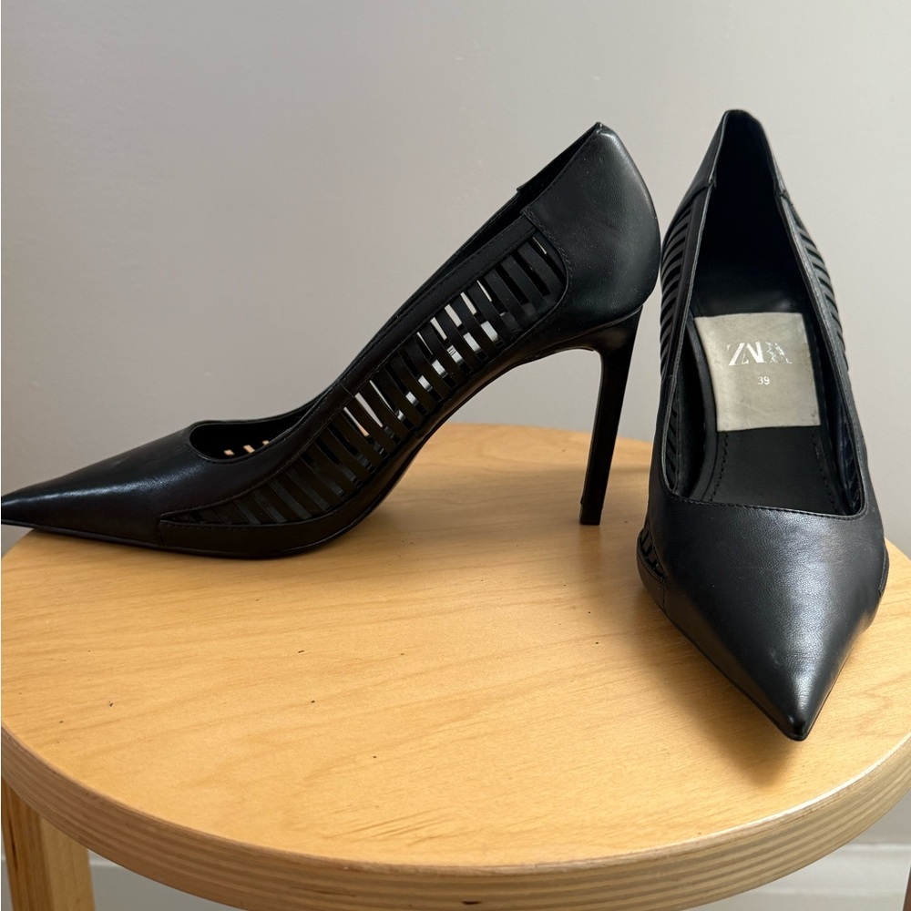 Brand New Zara Black Cutout Heels | Size 8
